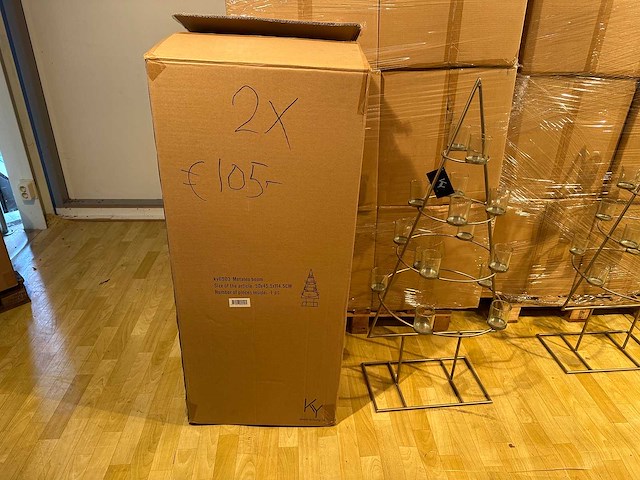 Pallet partij woondecoratie – mix van lampen, vazens & decoratie (partijhandel) - afbeelding 1 van  5