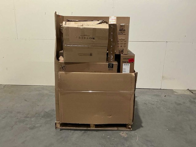 Pallet pc schermen / monitors retourgoederen - 14 items - afbeelding 2 van  8