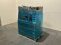 Pallet pc schermen / monitors retourgoederen - 17 items - afbeelding 1 van  4
