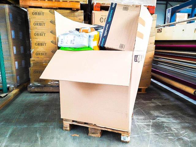 Pallet postpakketten 128 kg - afbeelding 4 van  12