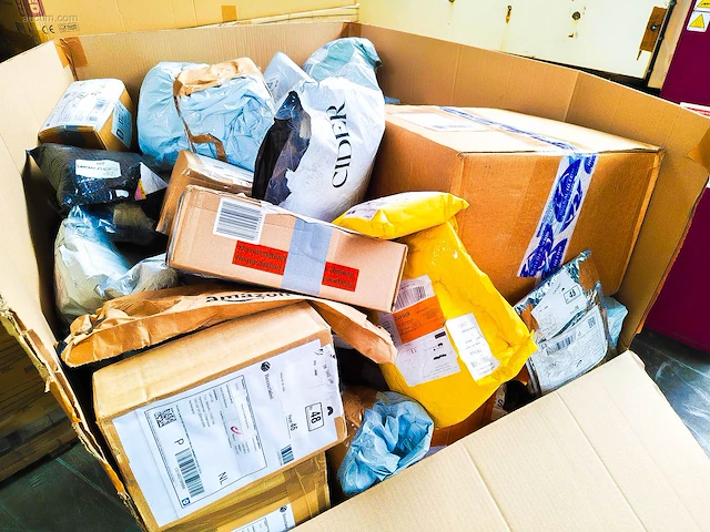 Pallet postpakketten 129 kg - afbeelding 6 van  12