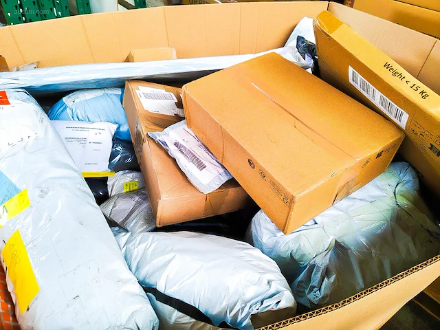 Pallet postpakketten 133 kg - afbeelding 12 van  13
