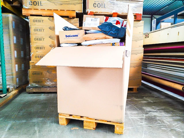 Pallet postpakketten 135 kg - afbeelding 5 van  13