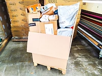 Pallet postpakketten 137 kg