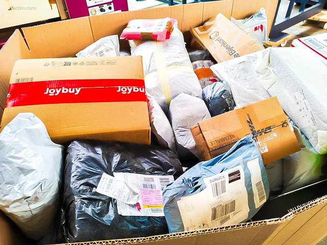 Pallet postpakketten 140 kg - afbeelding 2 van  14