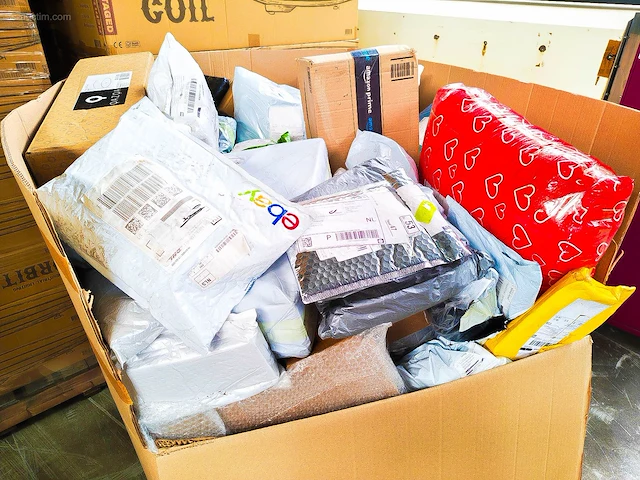 Pallet postpakketten 158 kg - afbeelding 9 van  15