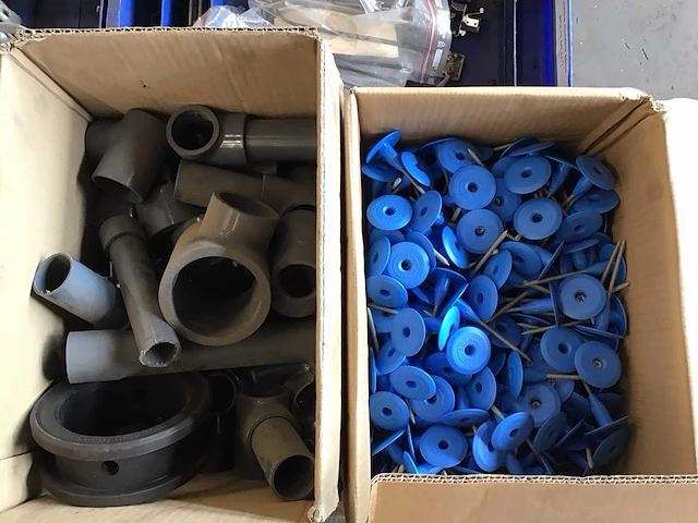 Pallet pvc en diversen - afbeelding 3 van  4