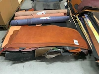 Pallet restanten vellen nerf leer / sample-stroken diversen - afbeelding 1 van  1