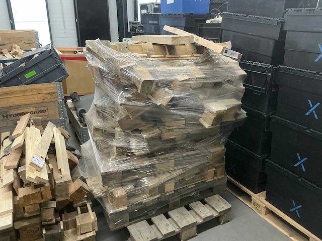 Pallet resthout (5x) - afbeelding 6 van  7