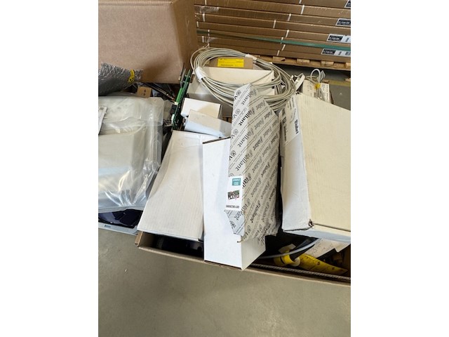 Pallet retouren, vaillant en itho daalderop - afbeelding 2 van  12