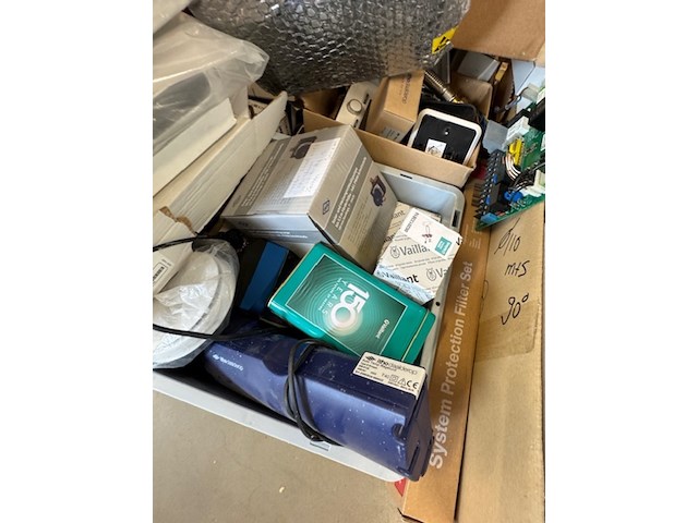 Pallet retouren, vaillant en itho daalderop - afbeelding 3 van  12