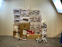 Pallet retourgoederen - 32 items - afbeelding 1 van  8