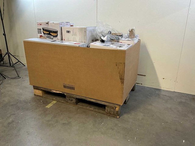 Pallet retourgoederen - 32 items - afbeelding 6 van  8