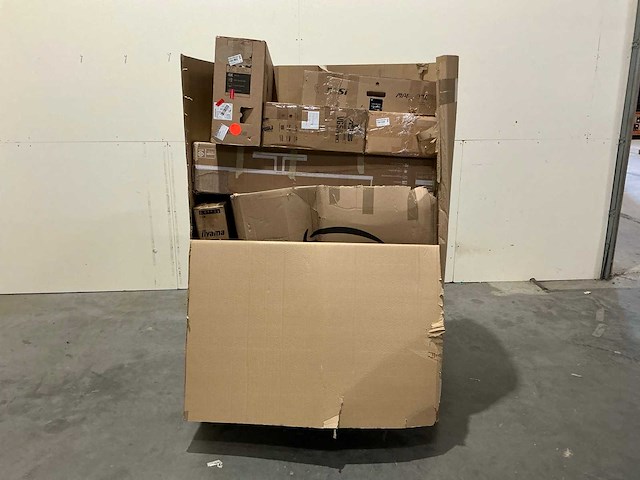 Pallet retourgoederen - pc / monitoren - 13 artikelen - afbeelding 2 van  9