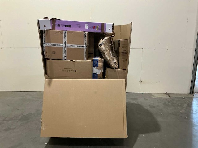 Pallet retourgoederen - pc / monitoren - 14 artikelen - afbeelding 2 van  7