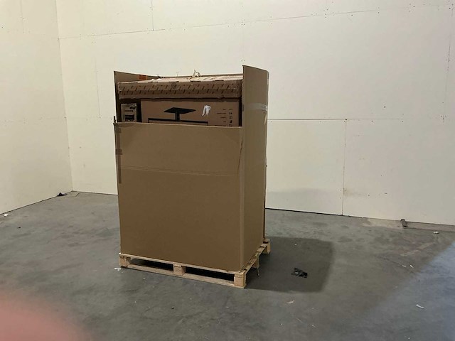 Pallet retourgoederen - pc / monitoren - 18 artikelen - afbeelding 2 van  7