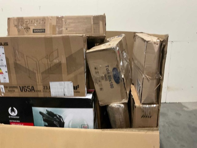 Pallet retourgoederen - pc / monitoren - 18 artikelen - afbeelding 5 van  8