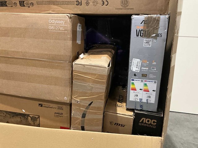 Pallet retourgoederen - pc / monitoren - 22 items - afbeelding 4 van  6