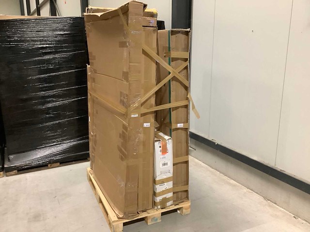 Pallet retourgoederen - televisie (6x) - afbeelding 2 van  6
