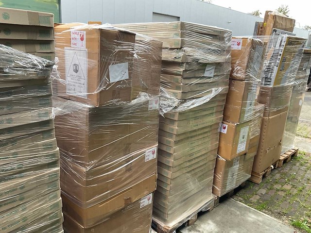 Pallet retourgoederen (17x) - afbeelding 47 van  55