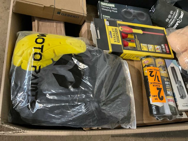 Pallet retourgoederen (2x) - afbeelding 28 van  33