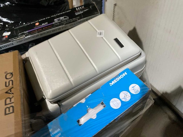 Pallet retourgoederen (2x) - afbeelding 6 van  17