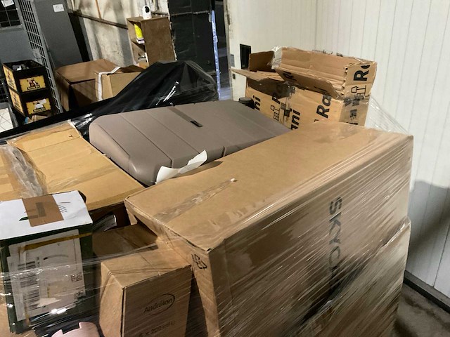 Pallet retourgoederen (2x) - afbeelding 8 van  9