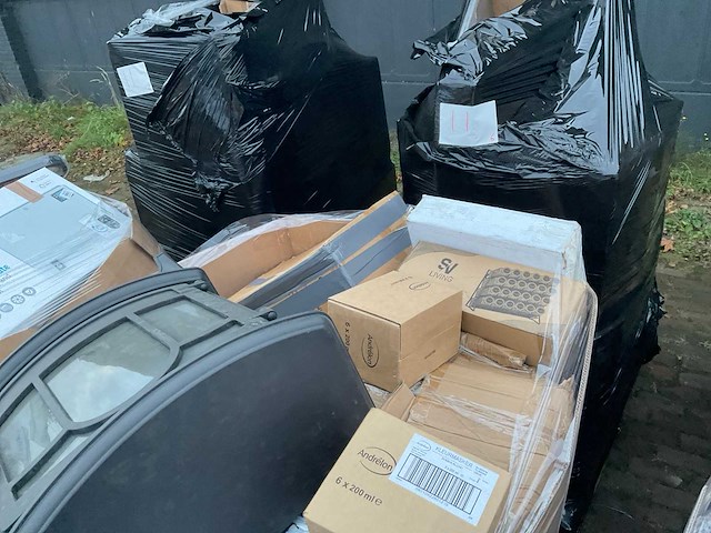 Pallet retourgoederen (6x) - afbeelding 17 van  37