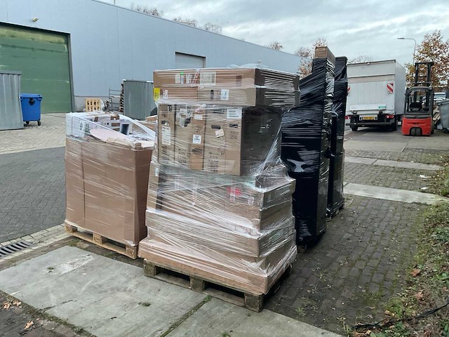 Pallet retourgoederen (6x) - afbeelding 33 van  37