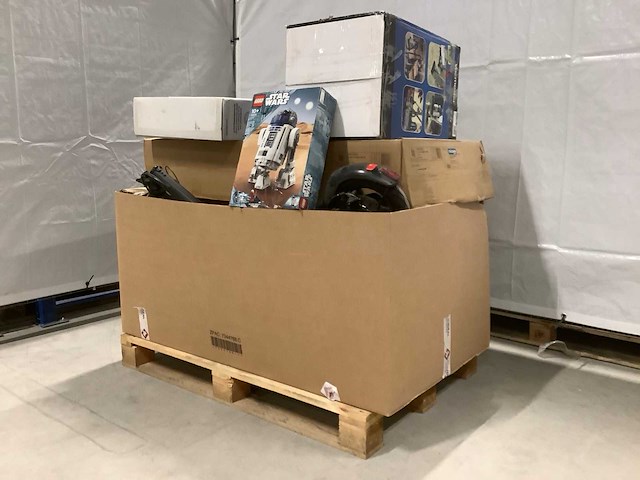 Pallet retourgoederen - afbeelding 1 van  9