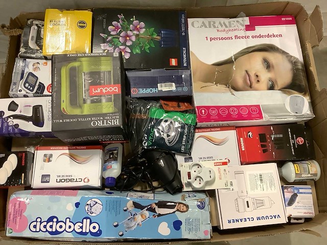 Pallet retourgoederen - afbeelding 1 van  11