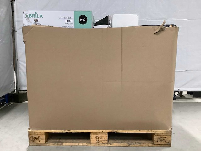 Pallet retourgoederen - afbeelding 8 van  9