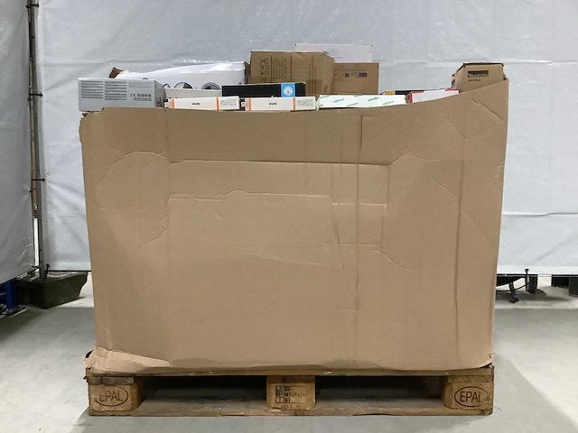 Pallet retourgoederen - afbeelding 8 van  9