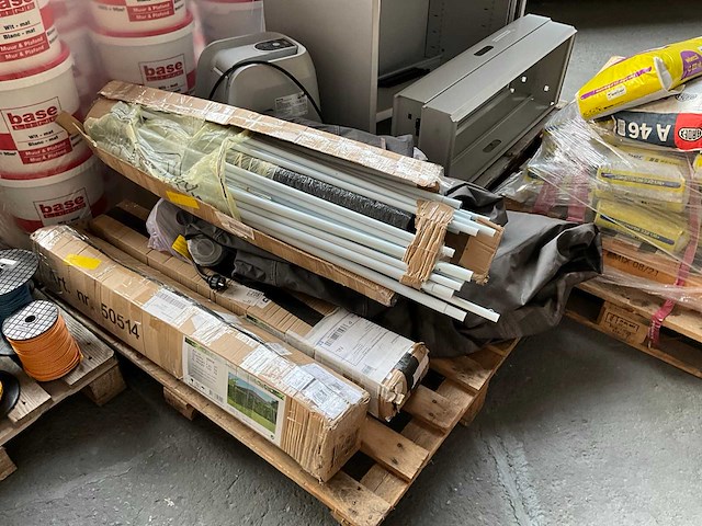 Pallet retourgoederen - afbeelding 1 van  8