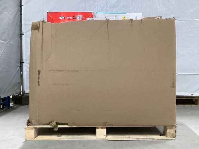 Pallet retourgoederen - afbeelding 8 van  9