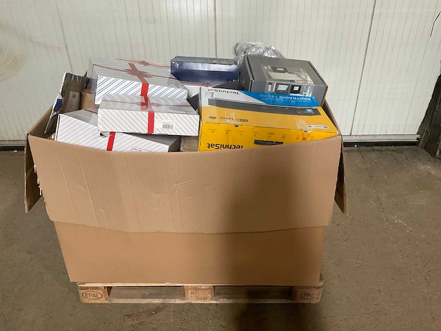 Pallet retourgoederen - afbeelding 9 van  16