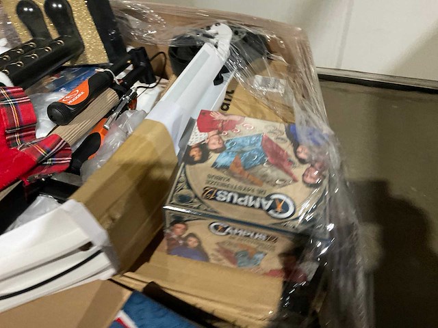 Pallet retourgoederen - afbeelding 7 van  16