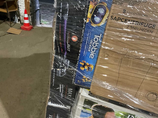 Pallet retourgoederen - afbeelding 14 van  15