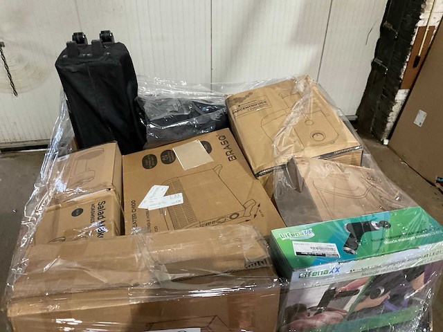 Pallet retourgoederen - afbeelding 2 van  16