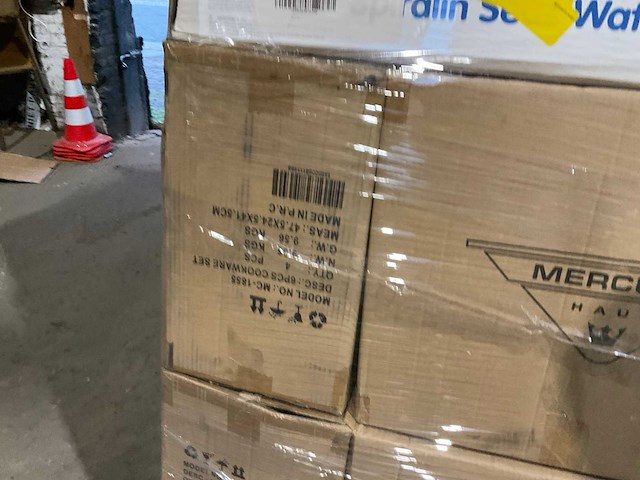 Pallet retourgoederen - afbeelding 13 van  13