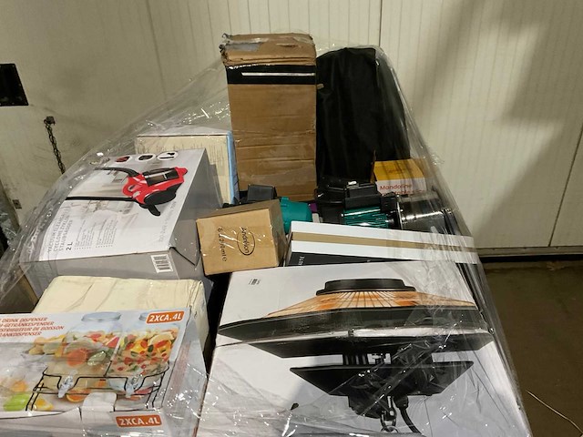 Pallet retourgoederen - afbeelding 12 van  13