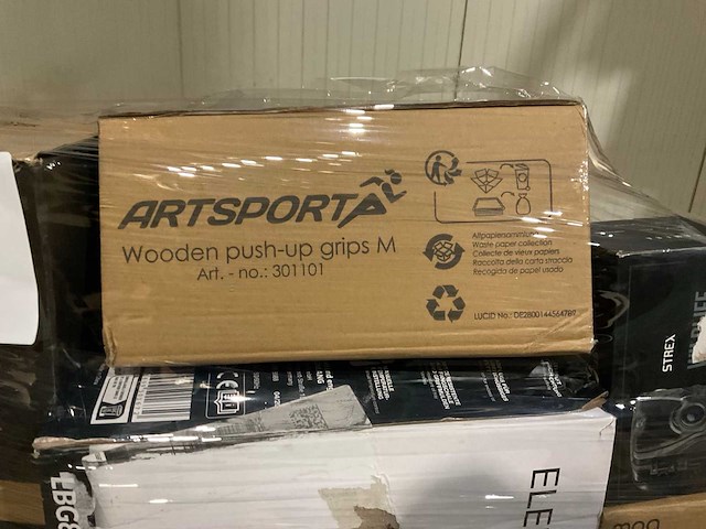 Pallet retourgoederen - afbeelding 14 van  17