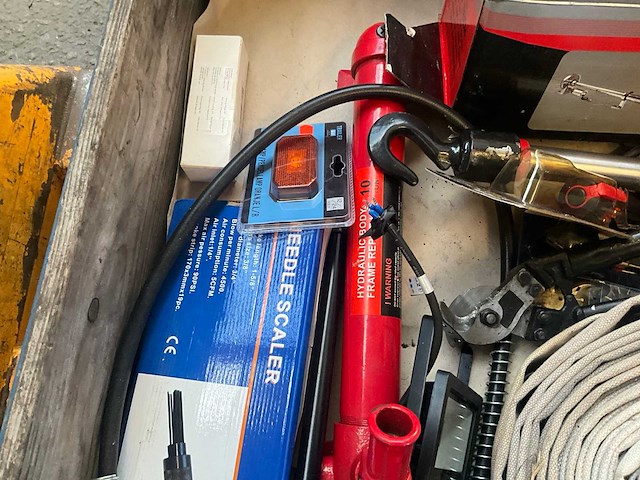 Pallet retourgoederen - afbeelding 7 van  9