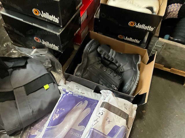 Pallet retourgoederen - afbeelding 2 van  4