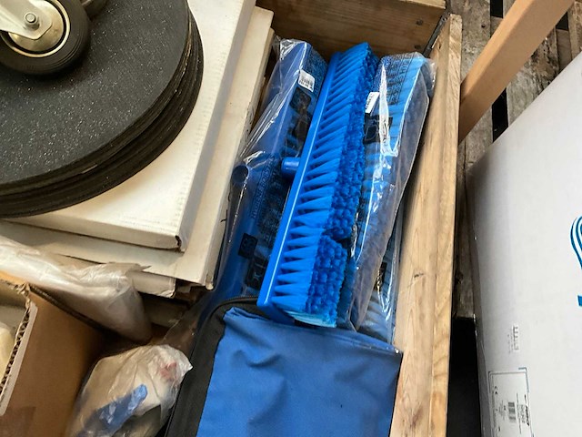 Pallet retourgoederen - afbeelding 3 van  4