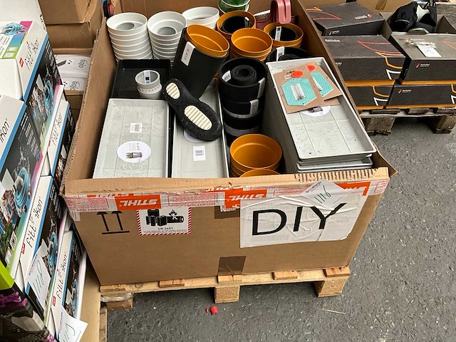 Pallet retourgoederen - afbeelding 2 van  8