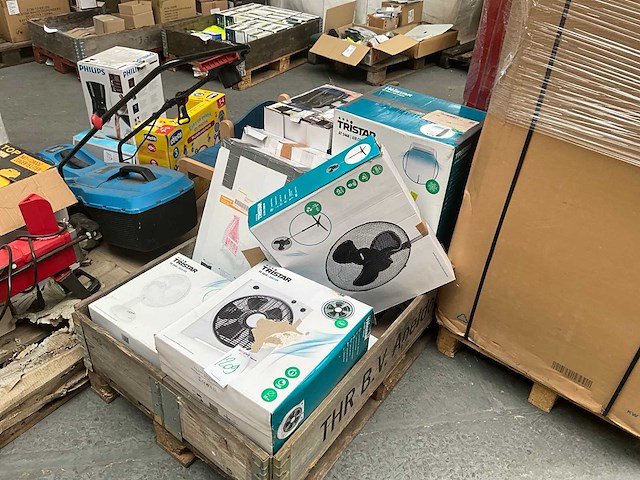 Pallet retourgoederen - afbeelding 1 van  3