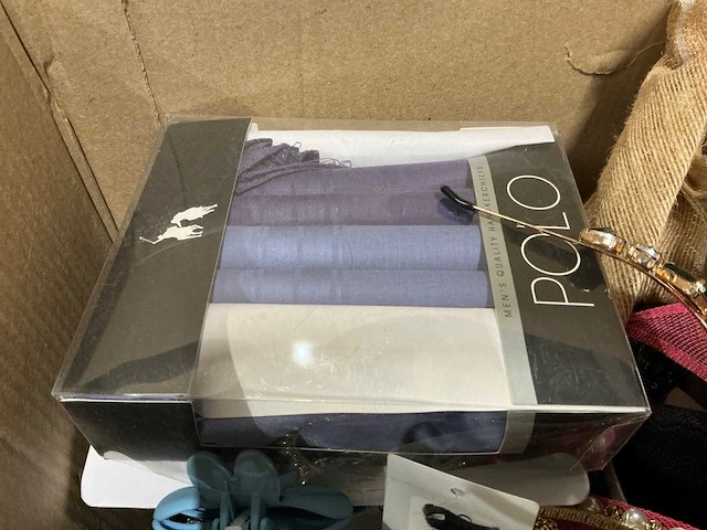 Pallet retourgoederen - afbeelding 8 van  9