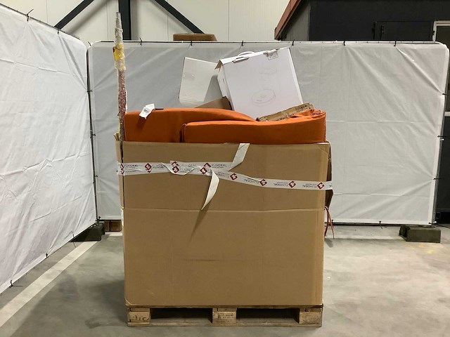 Pallet retourgoederen - afbeelding 2 van  6