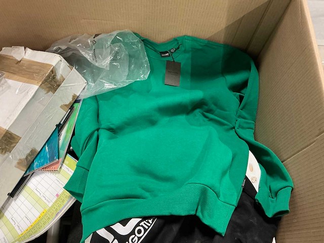 Pallet retourgoederen - afbeelding 2 van  7